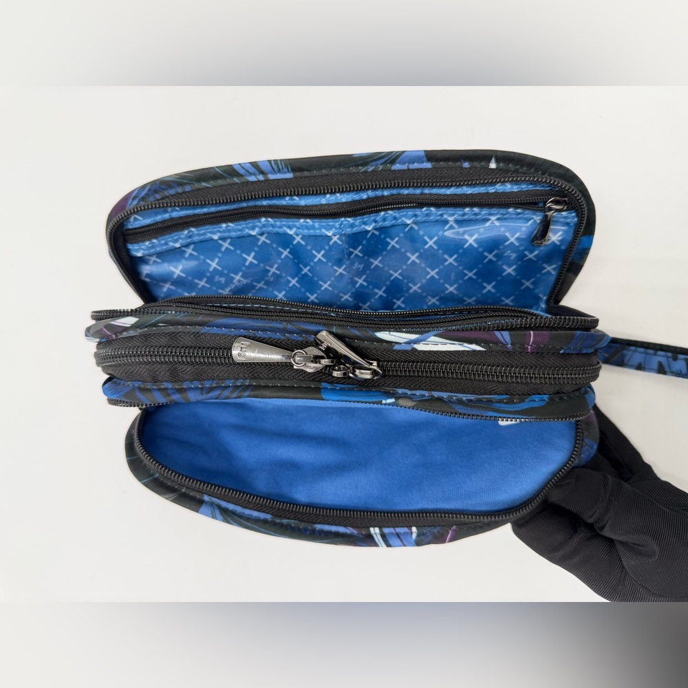 NWOT Lug Flipper Jewelry Travel Clutch Wallet Organizer Riverwalk Multicolor - Picture 4 of 9